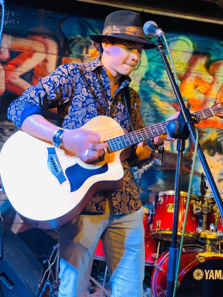 Mellow Blues Acoustic Blues Jazz Rock Skype Guitar Lessons Gypsy Bohemian Hippie
